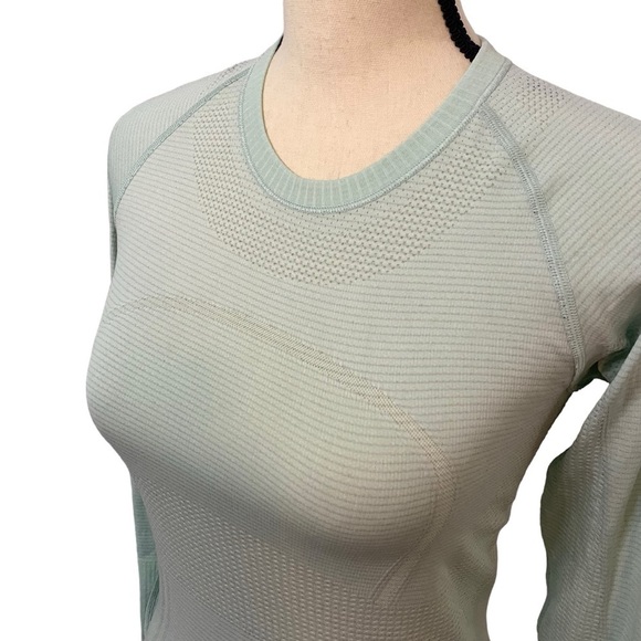 Lululemon Mint Green Long Sleeve Swiftly Shirt Sz 4 - Picture 2 of 9